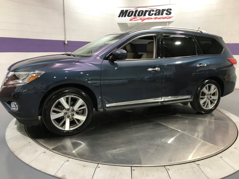Used-2014-Nissan-Pathfinder-Platinum