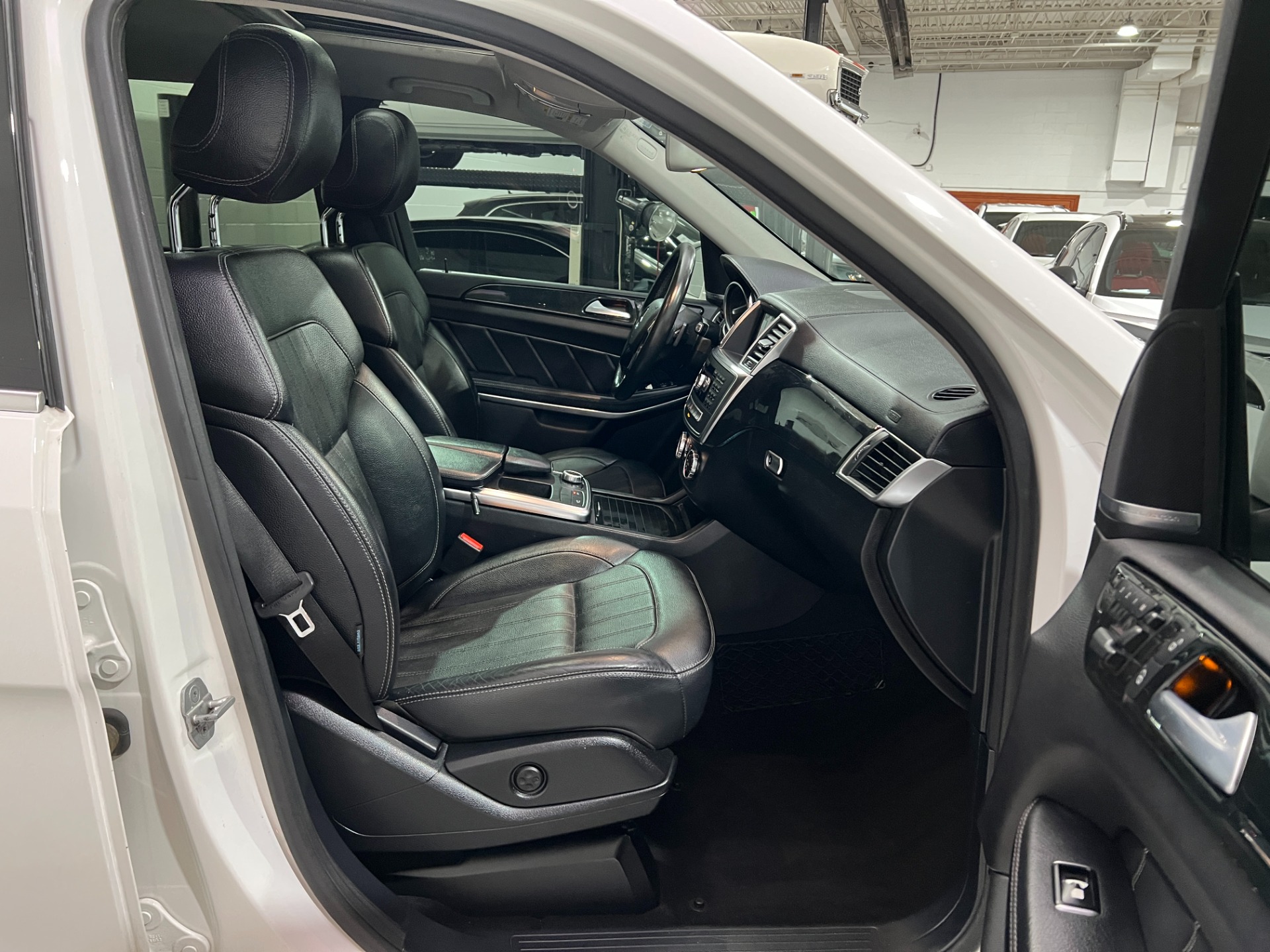 Used-2014-Mercedes-Benz-GL-Class-GL-450-4MATIC