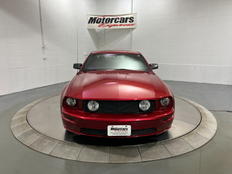 Used-2006-Ford-Mustang-GT-Deluxe-RWD