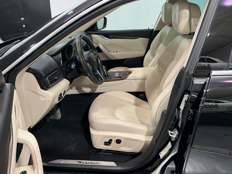 Used-2020-Maserati-Levante-GranLusso-30L-AWD
