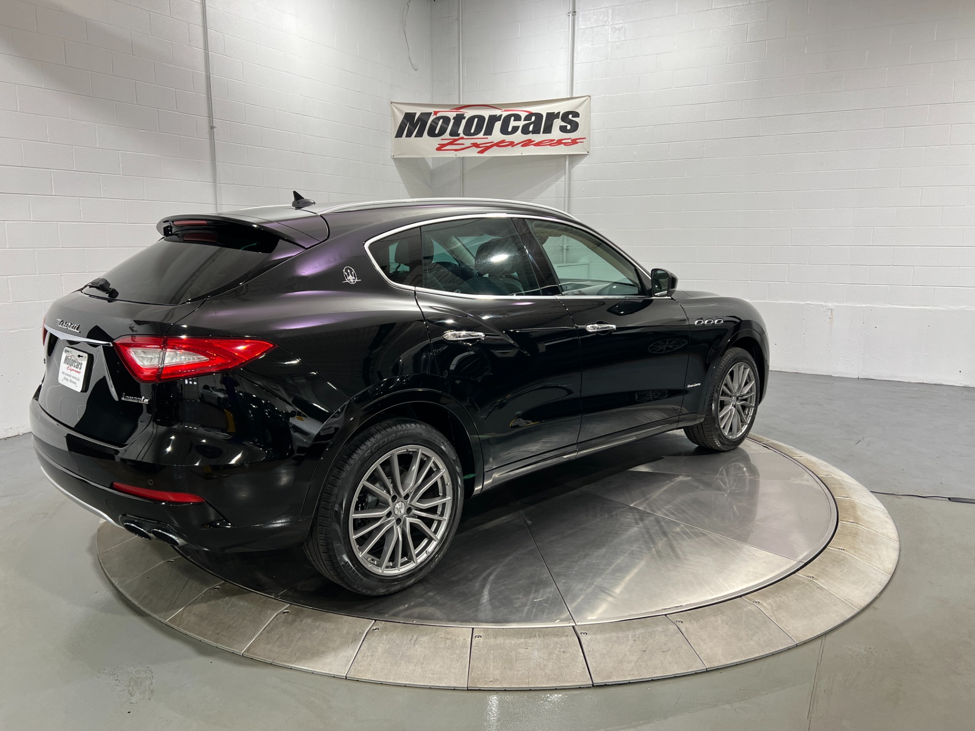 Used-2020-Maserati-Levante-GranLusso-30L-AWD