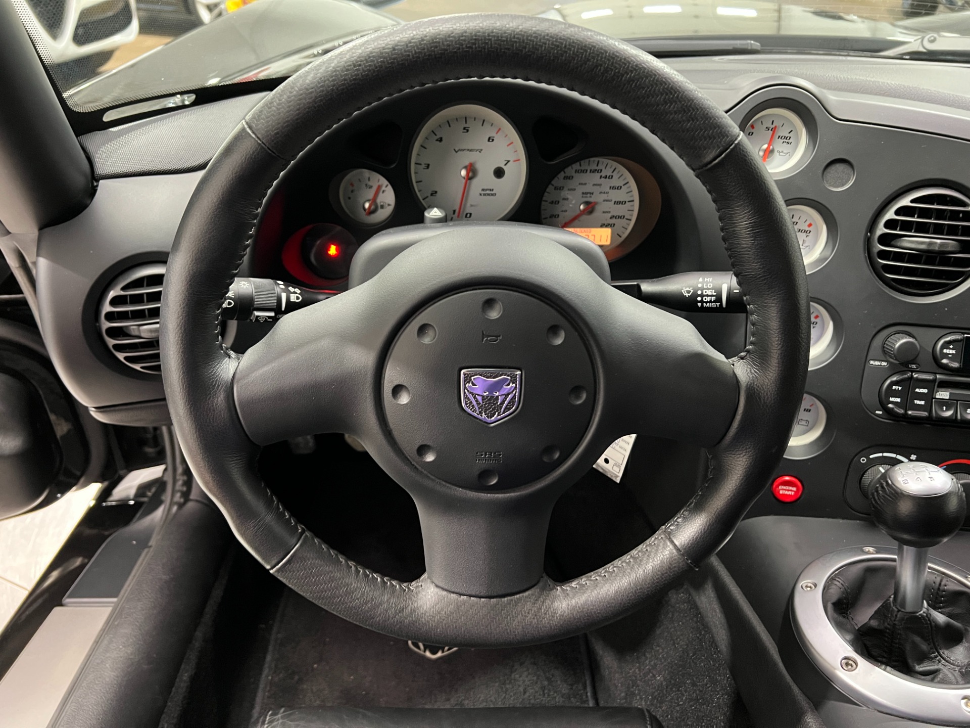 Used-2006-Dodge-Viper-SRT-10-6-Speed-Manual-Convertible