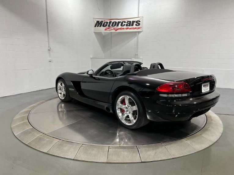 Used-2006-Dodge-Viper-SRT-10-6-Speed-Manual-Convertible