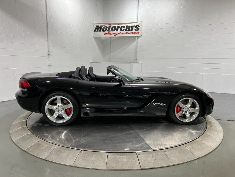 Used-2006-Dodge-Viper-SRT-10-6-Speed-Manual-Convertible
