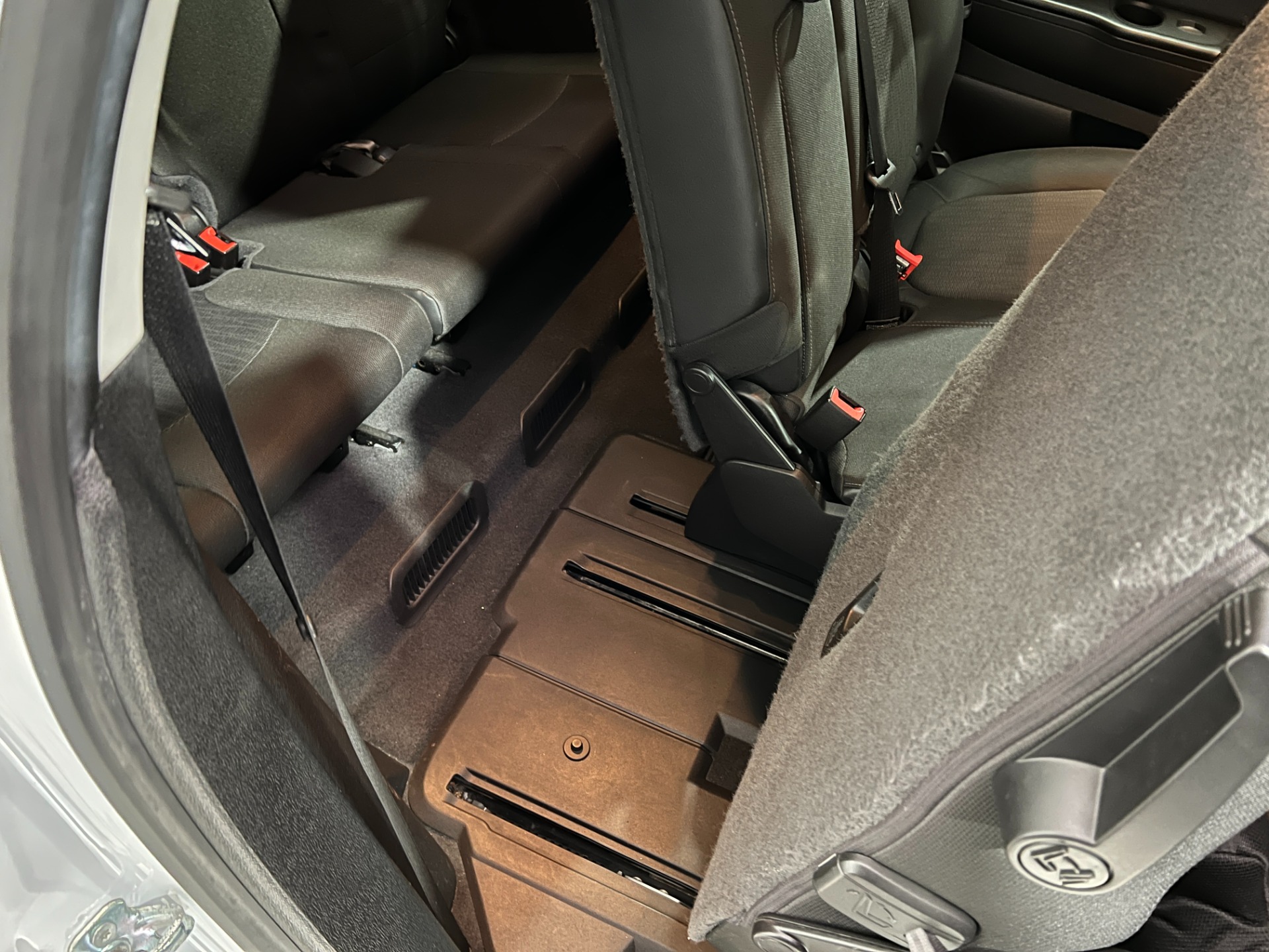 Used-2017-Chevrolet-Traverse-LT-FWD