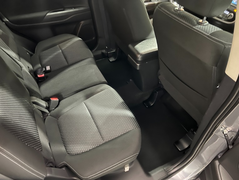 Used-2017-Mitsubishi-Outlander-SE-AWD