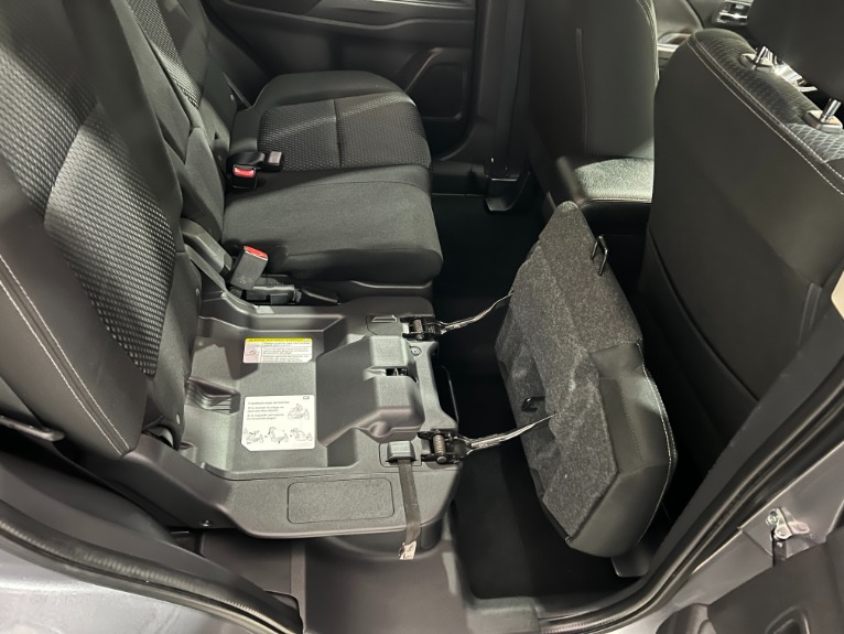 Used-2017-Mitsubishi-Outlander-SE-AWD