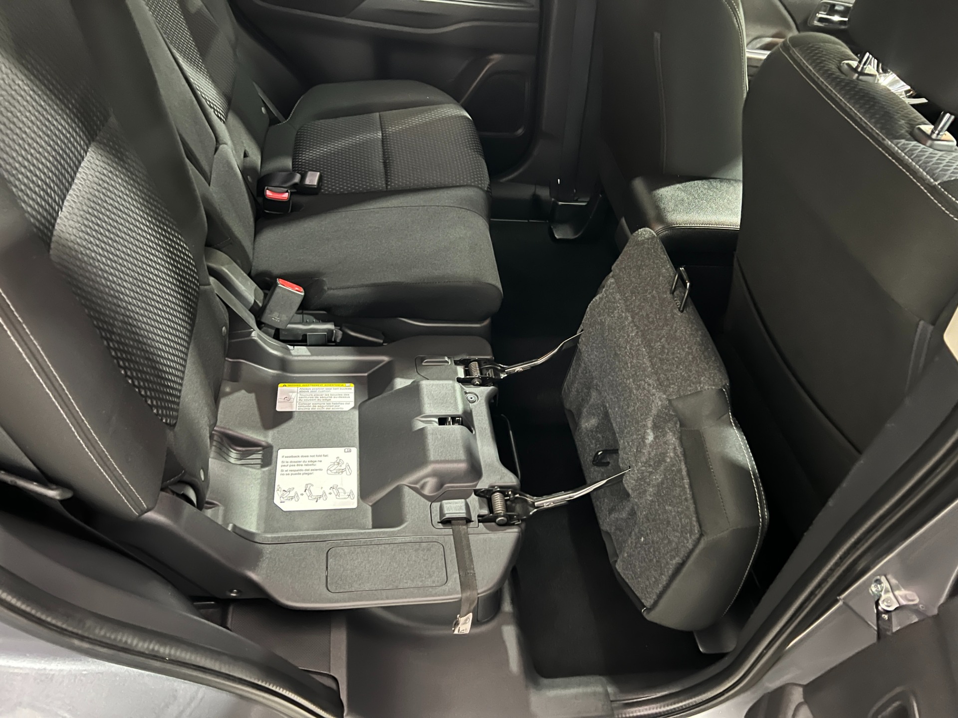 Used-2017-Mitsubishi-Outlander-SE-AWD
