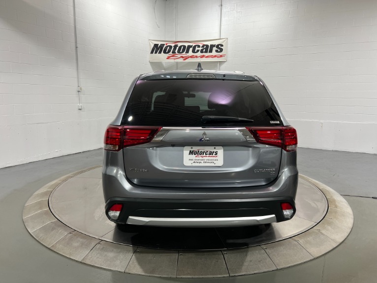 Used-2017-Mitsubishi-Outlander-SE-AWD