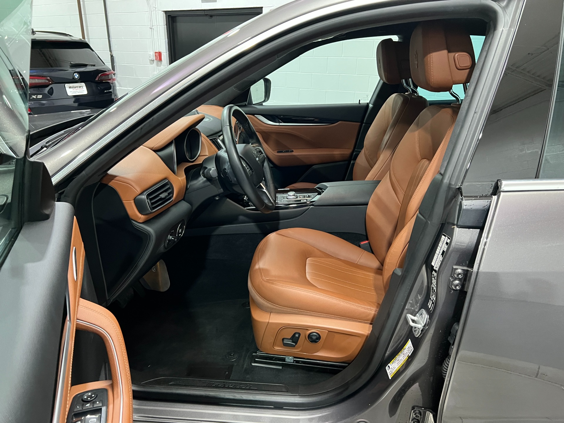 Used-2019-Maserati-Levante-AWD
