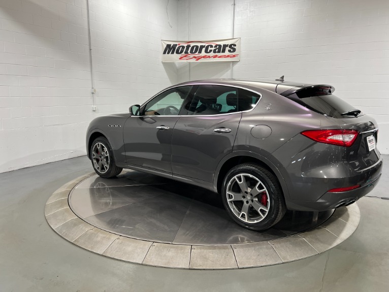 Used-2019-Maserati-Levante-AWD