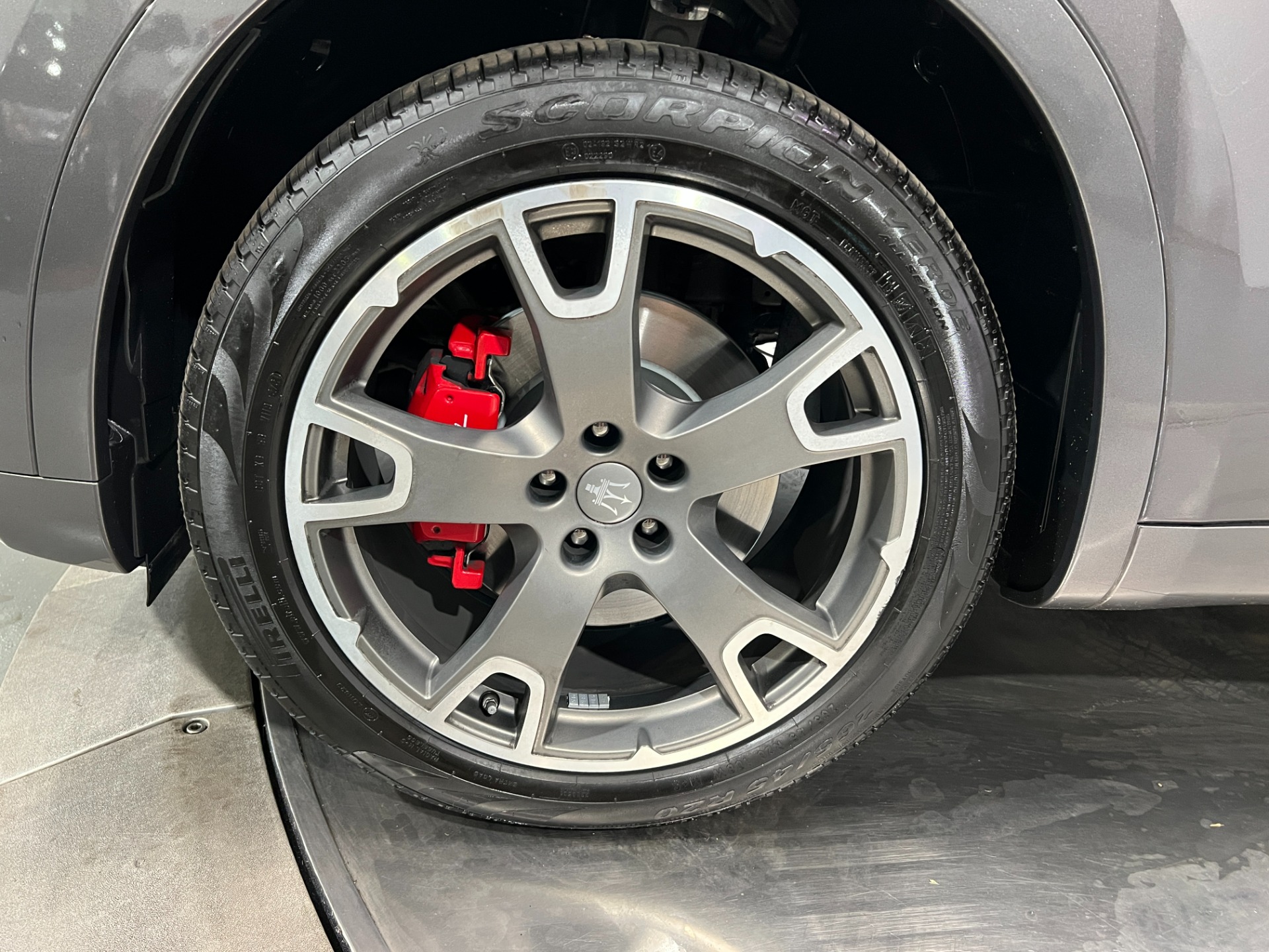 Used-2019-Maserati-Levante-AWD