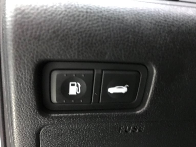Used-2014-Hyundai-Sonata-Limited