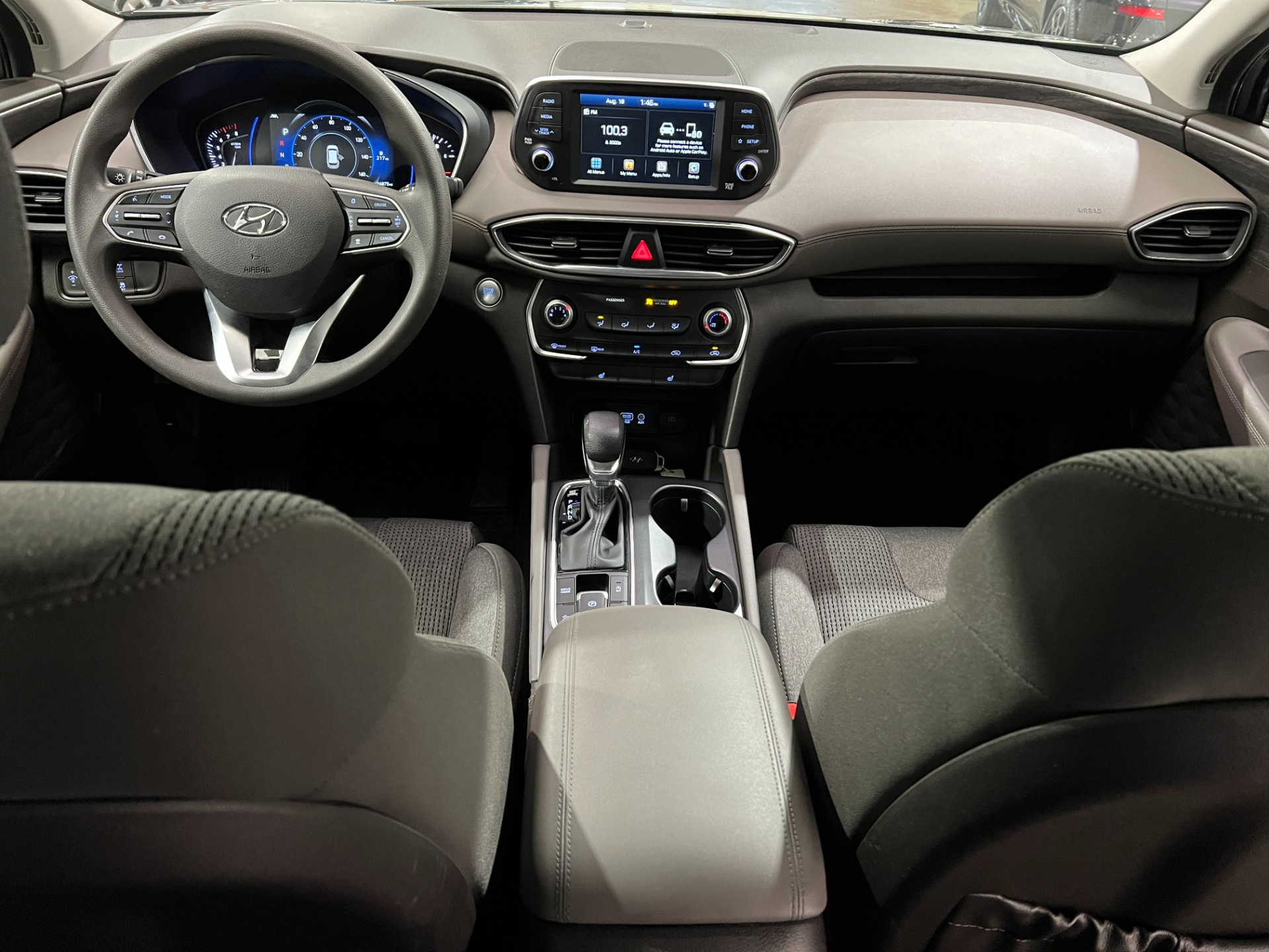 Used-2020-Hyundai-SANTA-FE-SEL-AWD