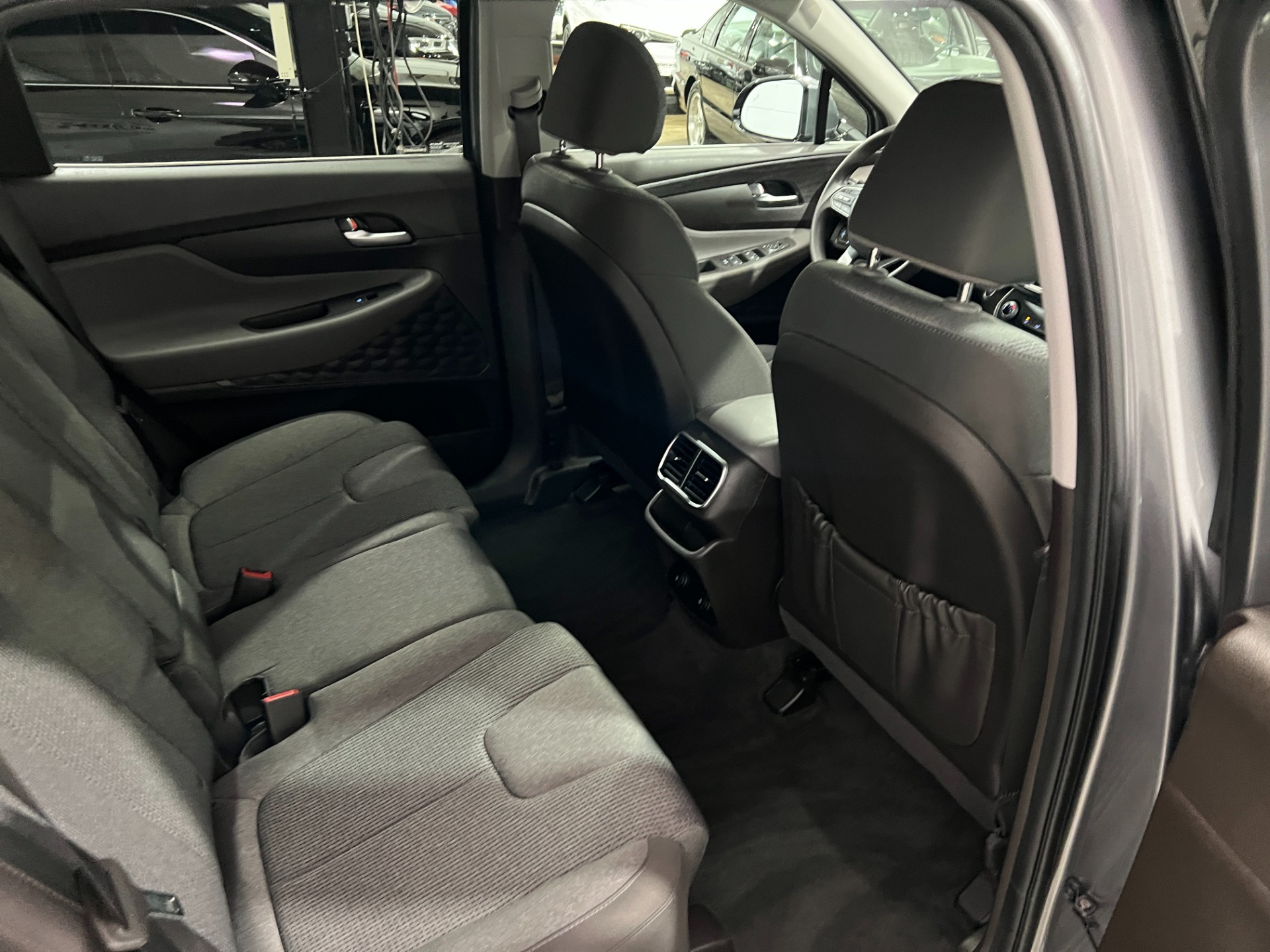 Used-2020-Hyundai-SANTA-FE-SEL-AWD