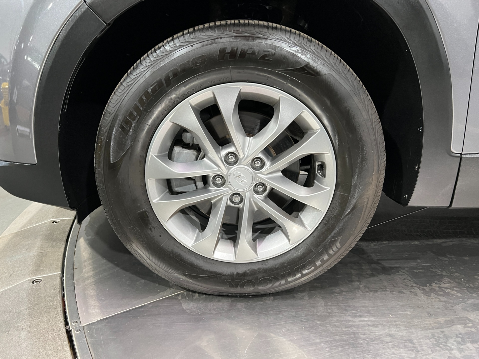 Used-2020-Hyundai-SANTA-FE-SEL-AWD