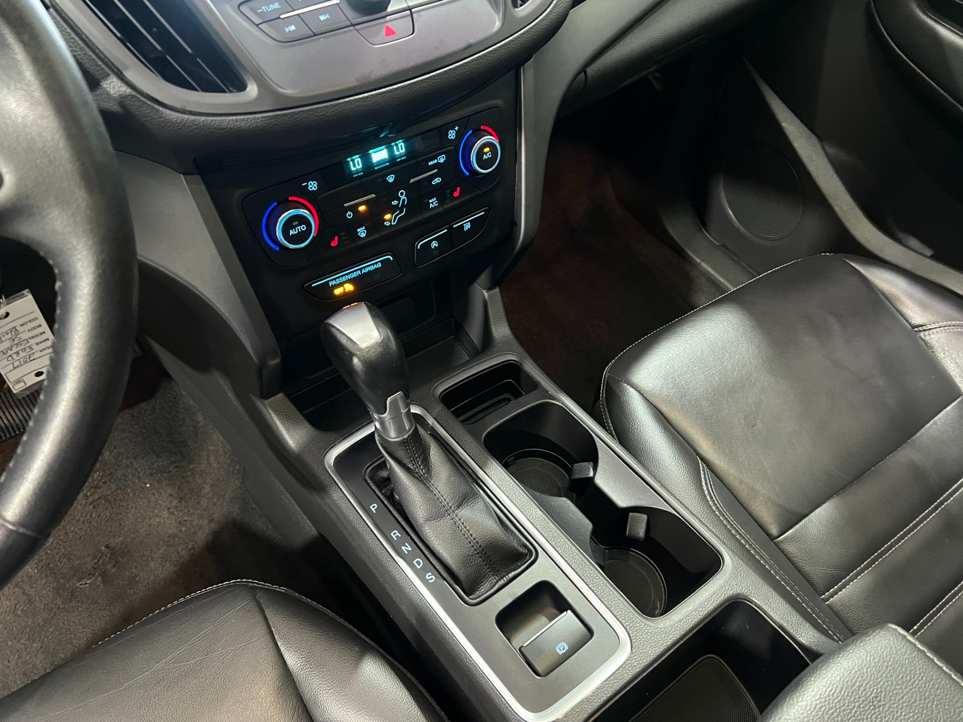 Used-2017-Ford-Escape-SE-AWD