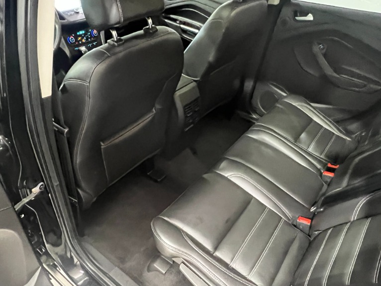 Used-2017-Ford-Escape-SE-AWD