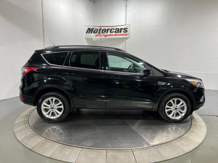 Used-2017-Ford-Escape-SE-AWD