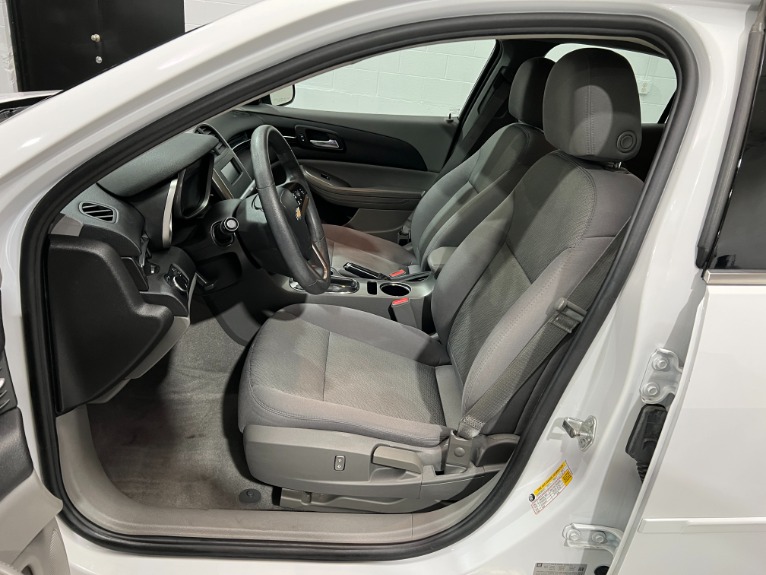 Used-2015-Chevrolet-Malibu-LS-FWD