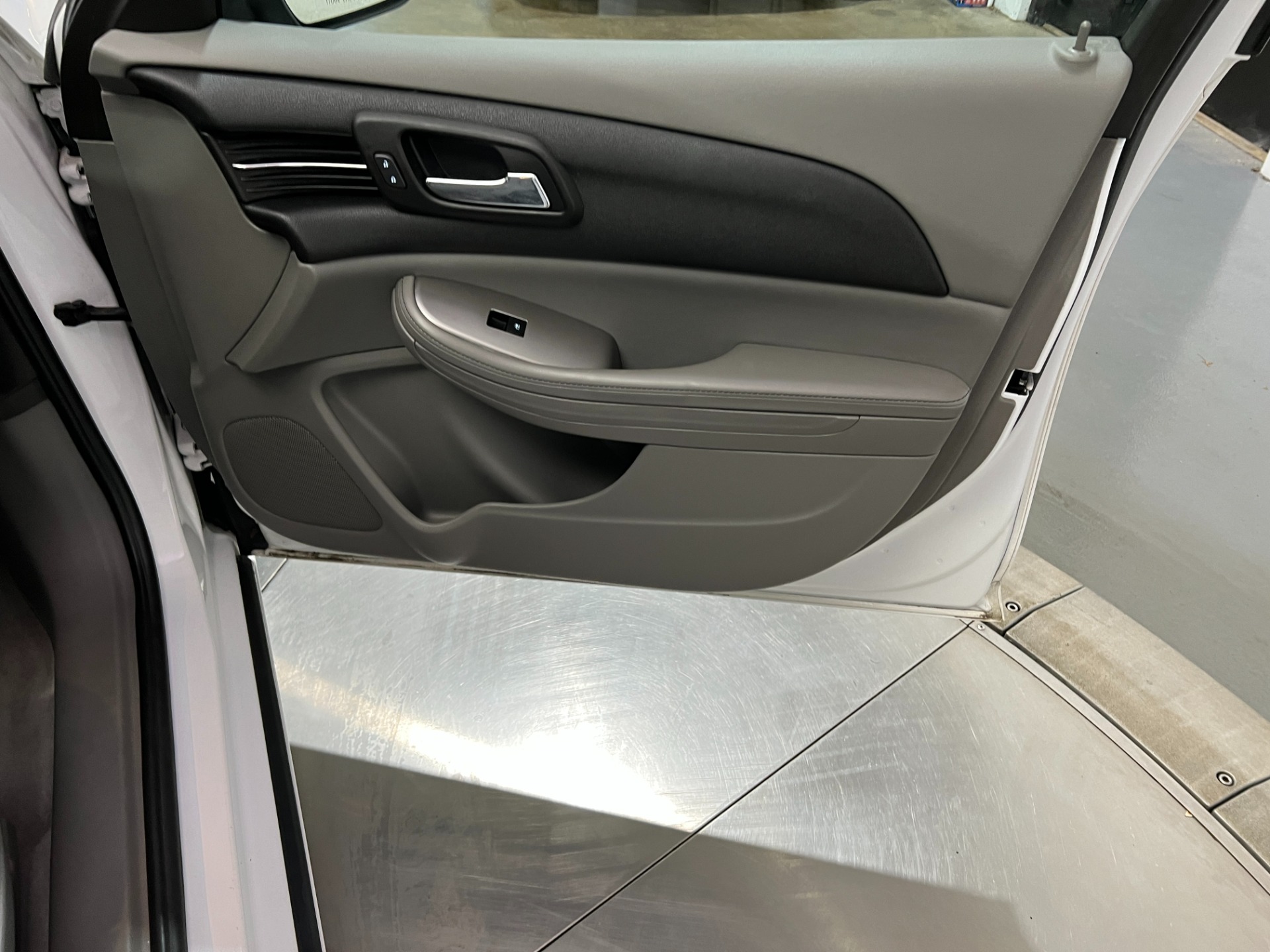 Used-2015-Chevrolet-Malibu-LS-FWD