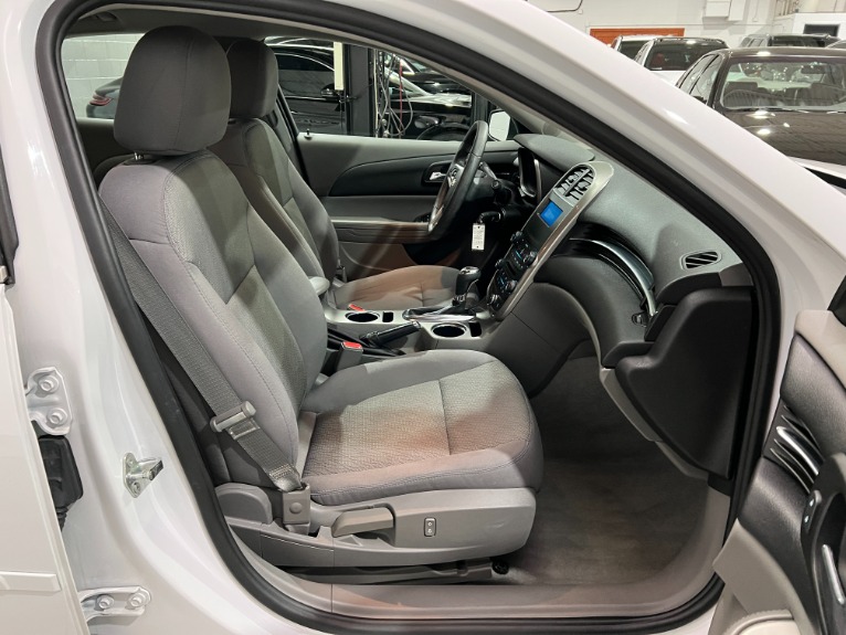 Used-2015-Chevrolet-Malibu-LS-FWD