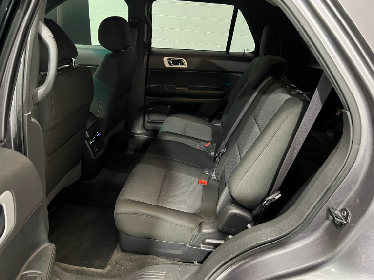 Used-2013-Ford-Explorer-XLT-FWD