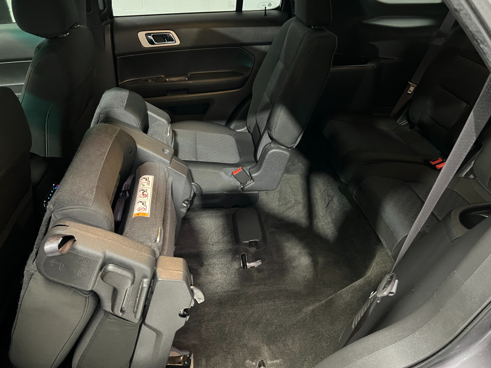 Used-2013-Ford-Explorer-XLT-FWD