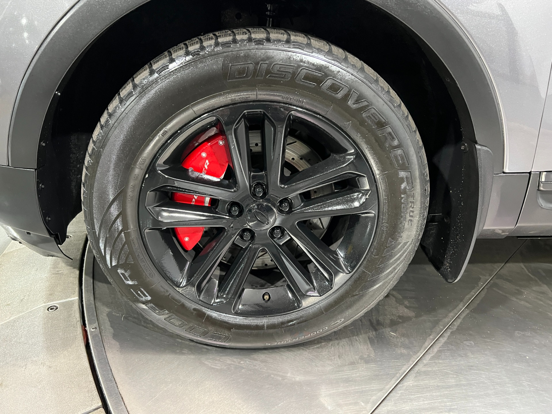 Used-2013-Ford-Explorer-XLT-FWD