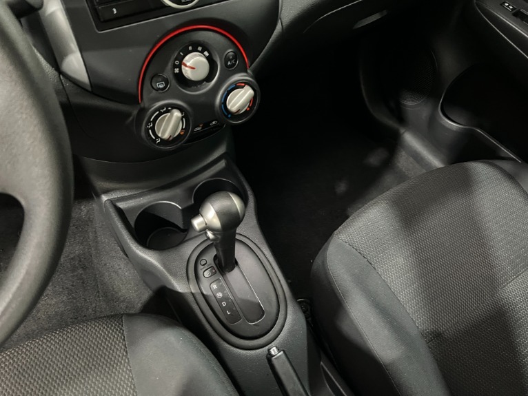 Used-2013-Nissan-Versa-16-SV-FWD