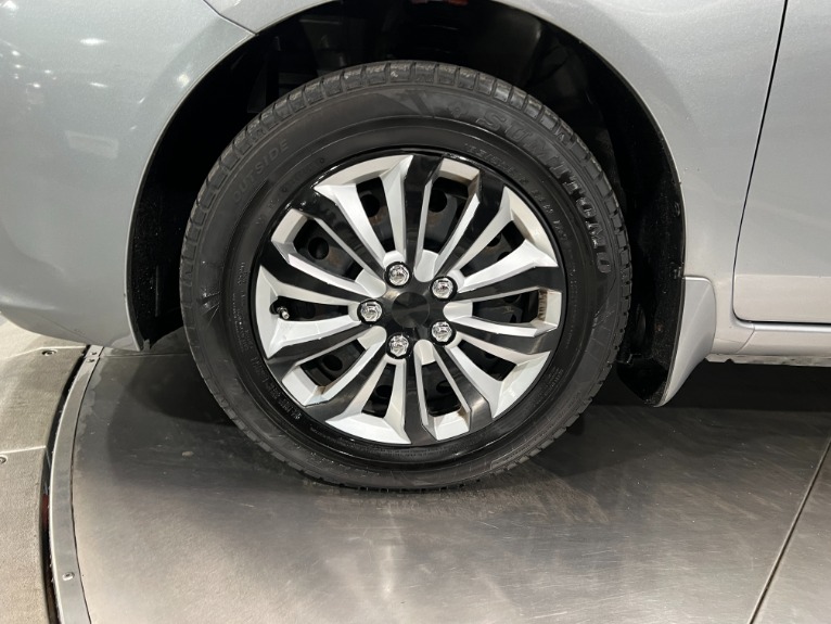 Used-2013-Nissan-Versa-16-SV-FWD