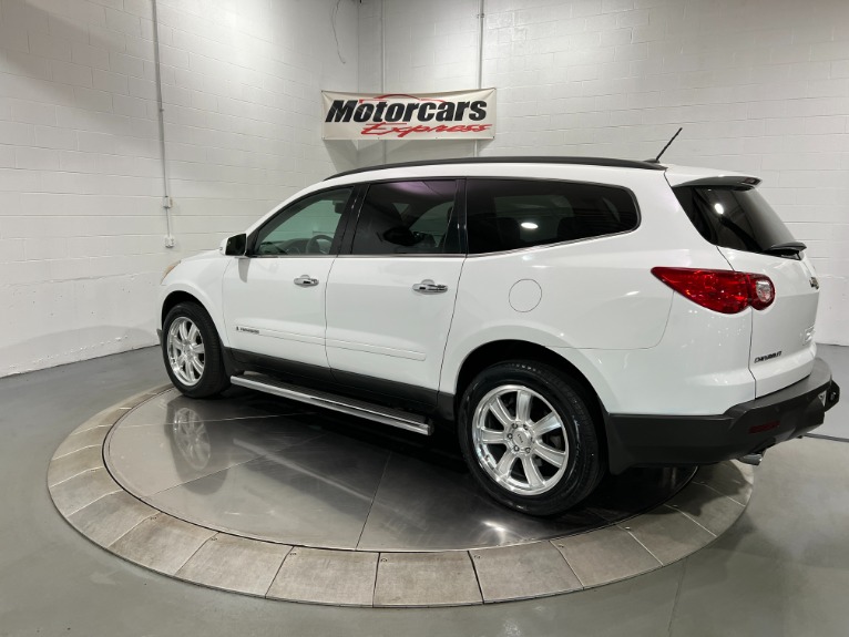Used-2009-Chevrolet-Traverse-2LT-FWD
