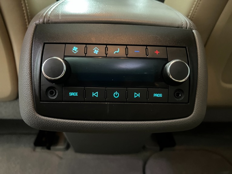 Used-2009-Chevrolet-Traverse-2LT-FWD