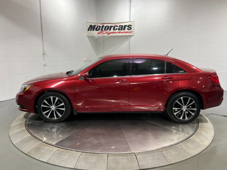 Used-2012-Chrysler-200-S-FWD
