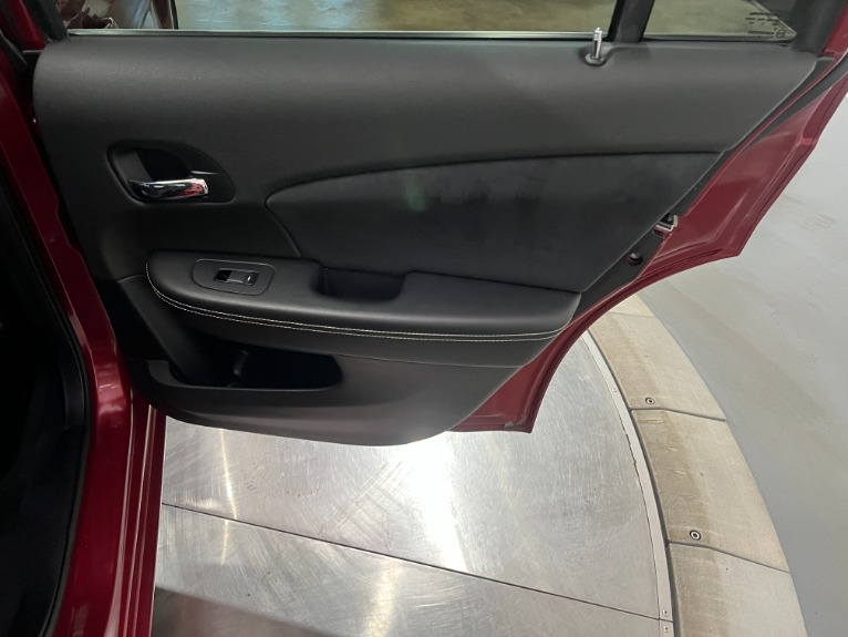 Used-2012-Chrysler-200-S-FWD
