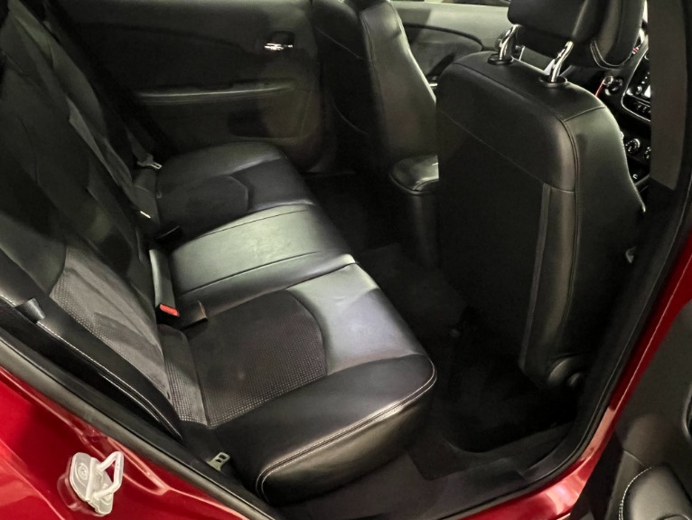 Used-2012-Chrysler-200-S-FWD