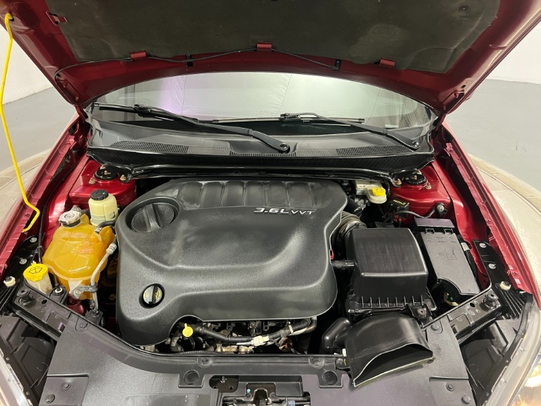 Used-2012-Chrysler-200-S-FWD