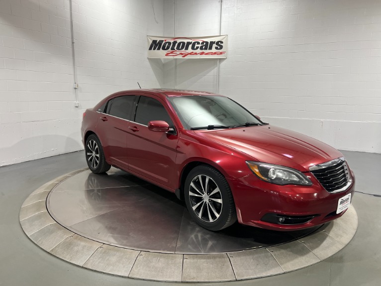 Used-2012-Chrysler-200-S-FWD