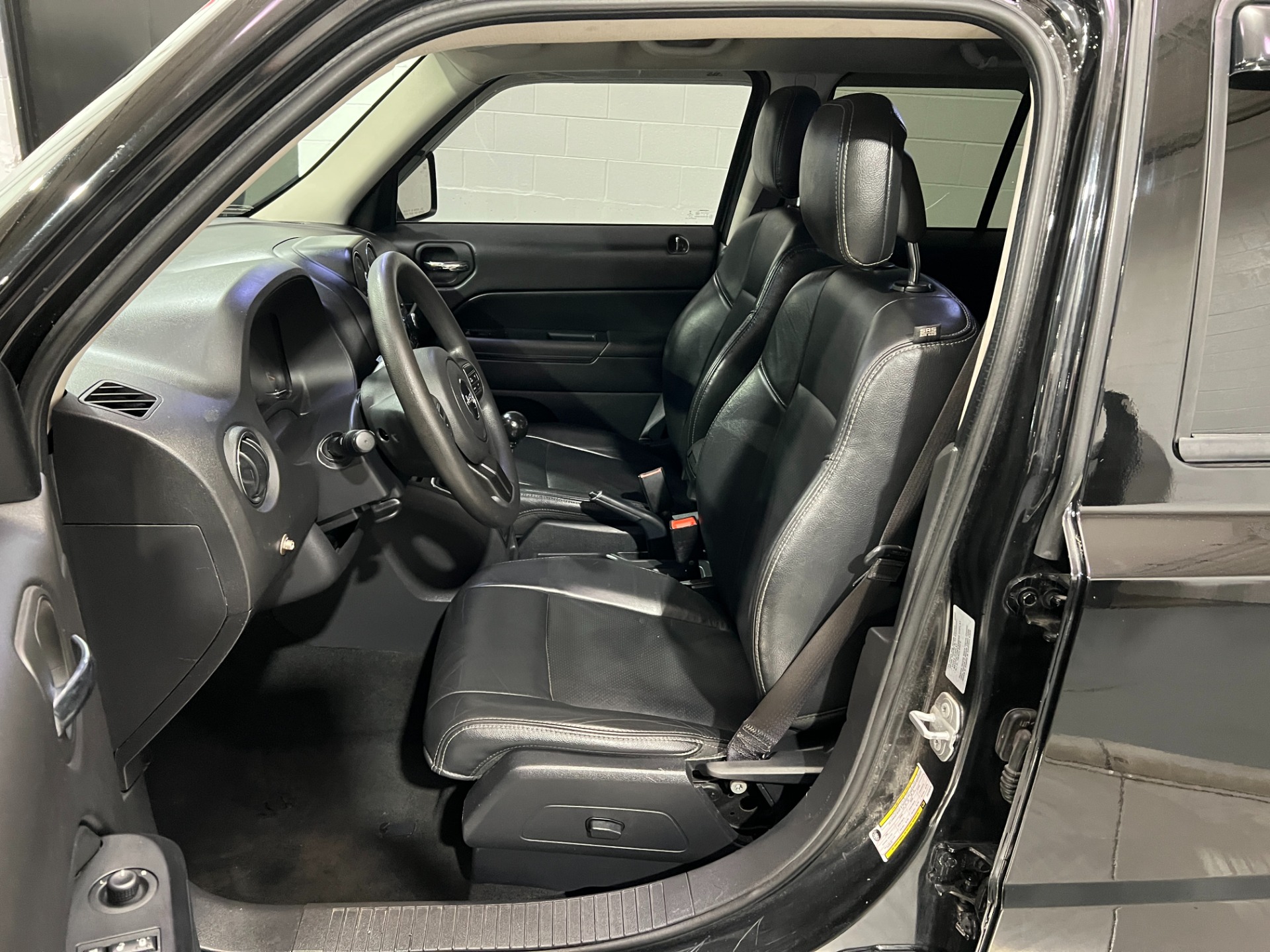 Used-2017-Jeep-Patriot-Sport-Manual-FWD