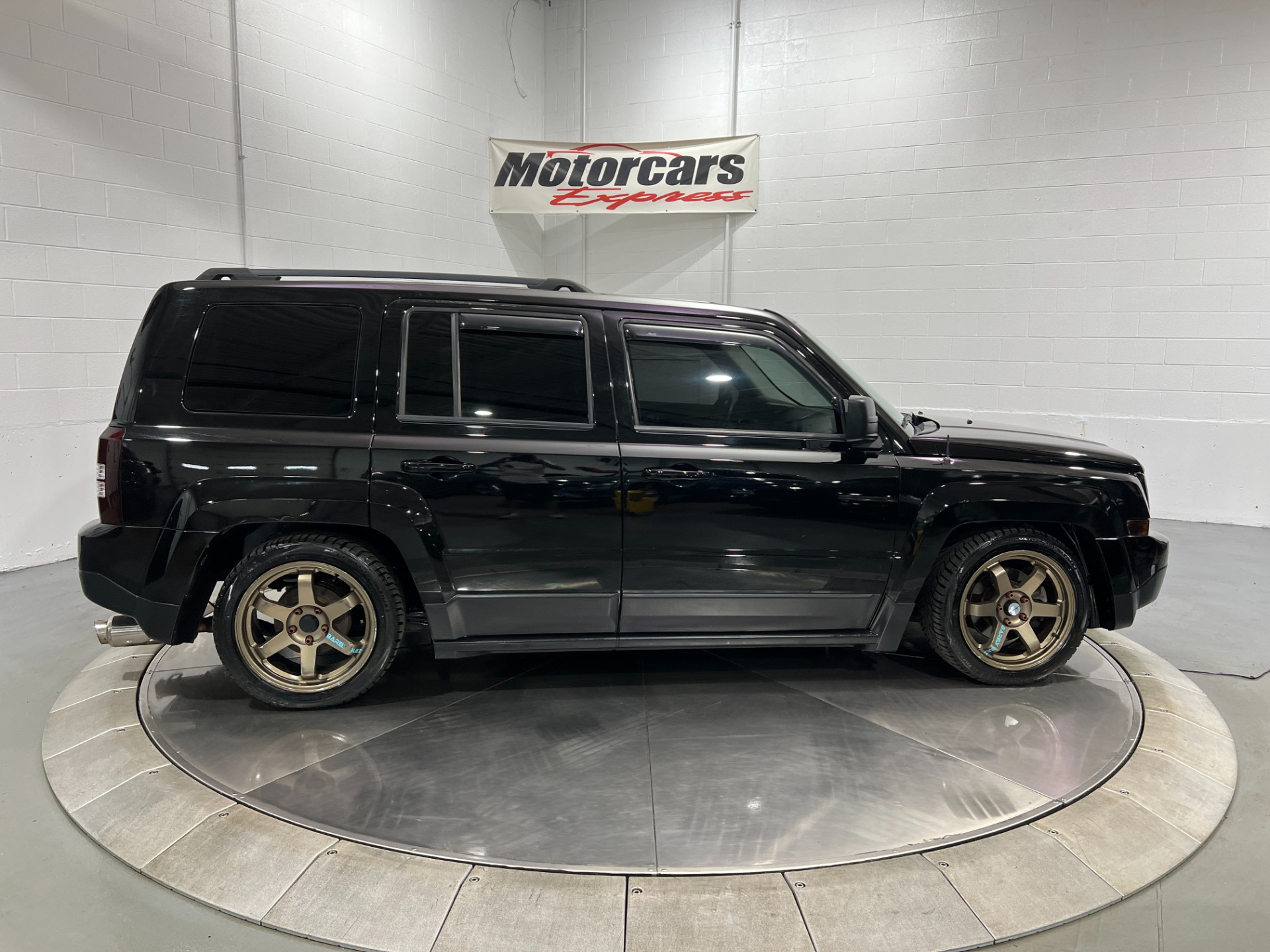 Used-2017-Jeep-Patriot-Sport-Manual-FWD