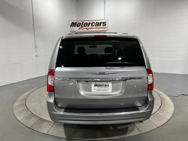 Used-2014-Chrysler-Town-and-Country-Touring-FWD