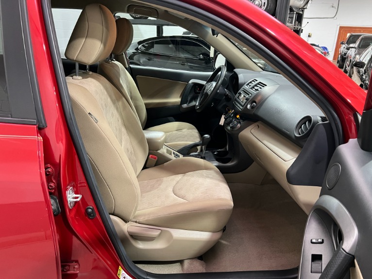 Used-2012-Toyota-RAV4-FWD