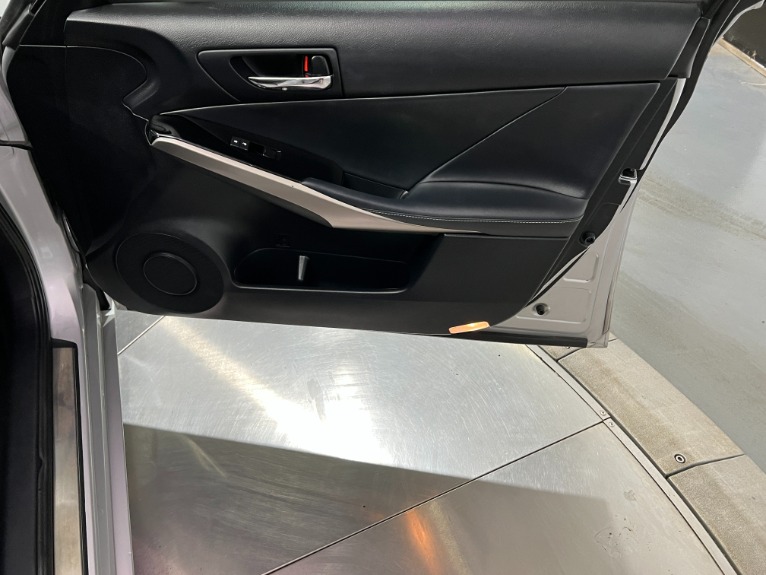 Used-2016-Lexus-IS-300-AWD