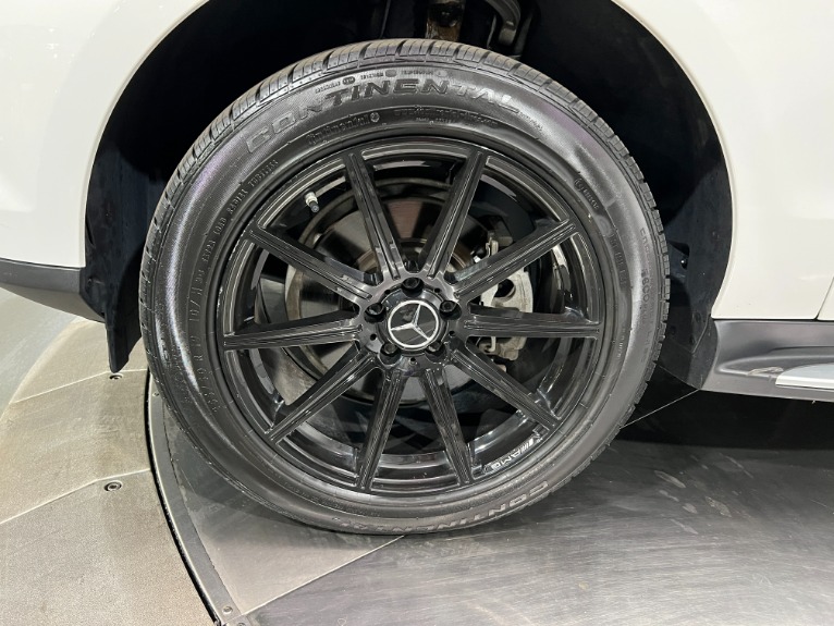 Used-2015-Mercedes-Benz-M-Class-ML-350-4MATIC