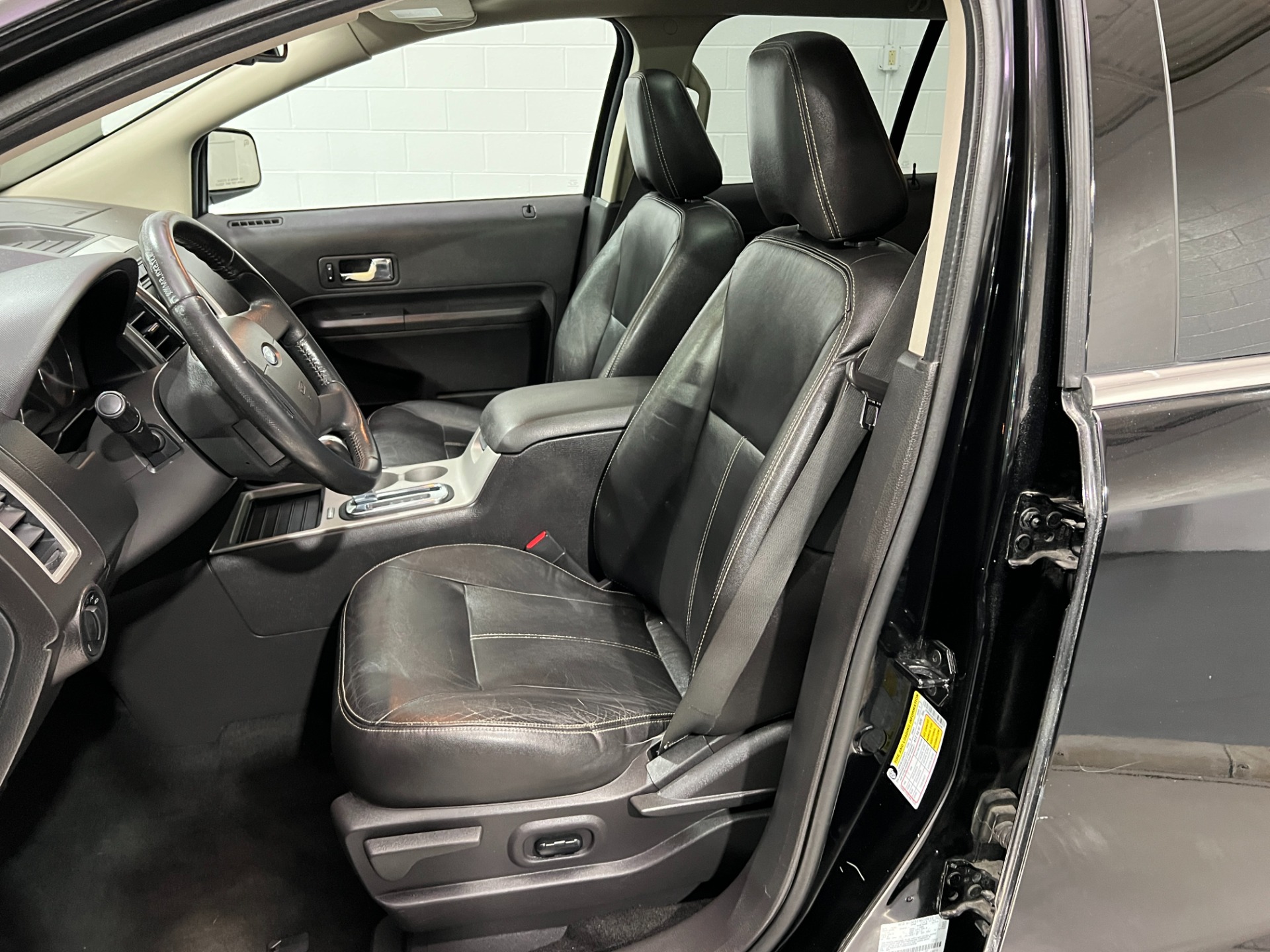 Used-2008-Ford-Edge-Limited-AWD