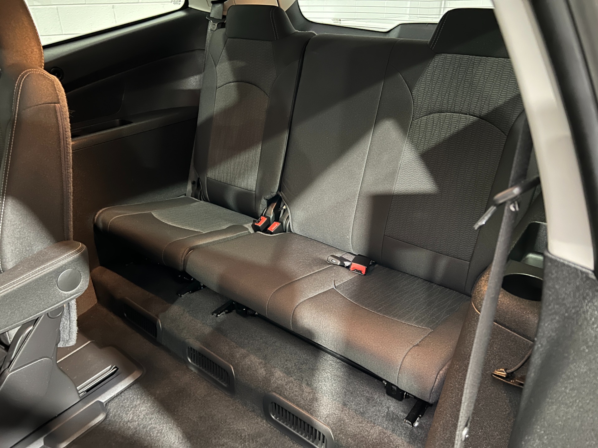 Used-2017-Chevrolet-Traverse-LT-FWD