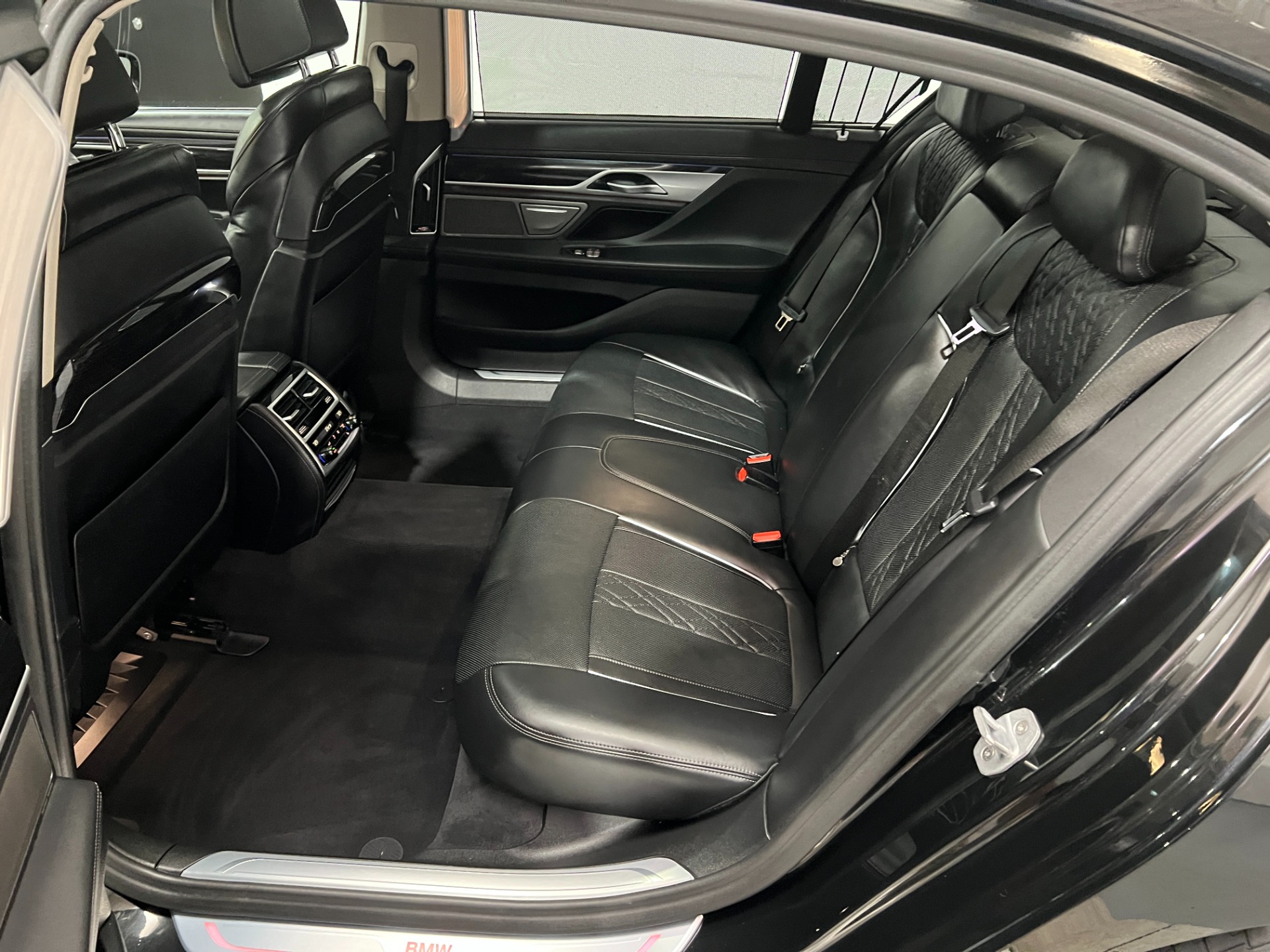 Used-2019-BMW-7-Series-740i-xDrive