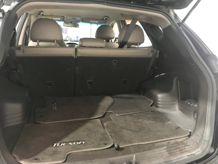 Used-2015-Hyundai-Tucson-SE