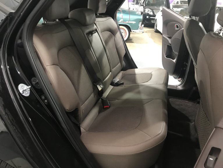 Used-2015-Hyundai-Tucson-SE