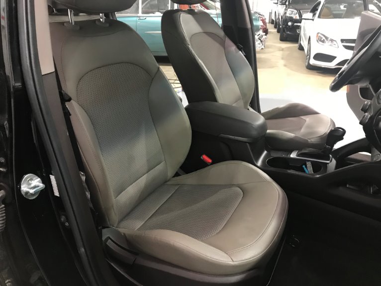 Used-2015-Hyundai-Tucson-SE